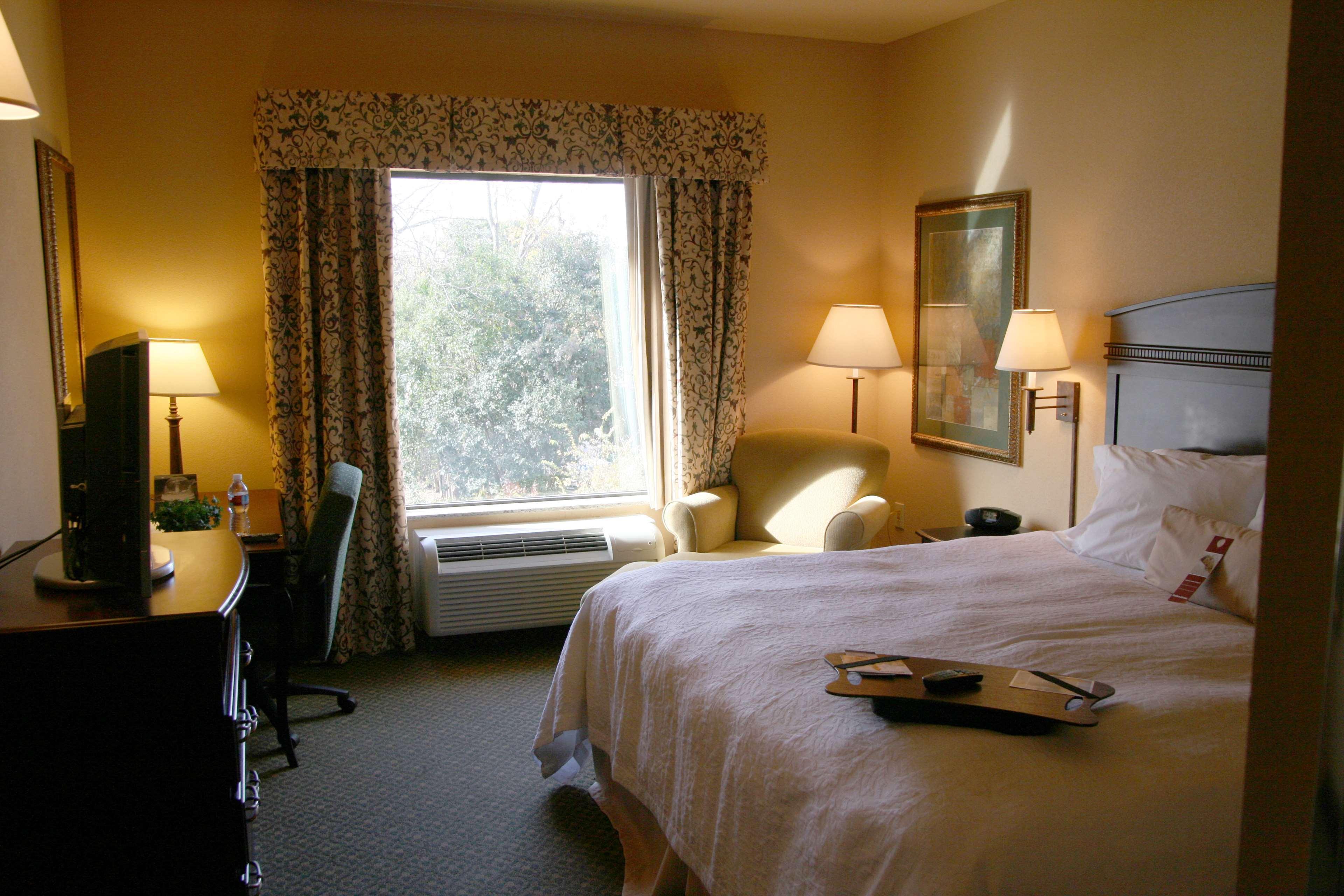Hampton Inn & Suites Fredericksburg Habitación foto
